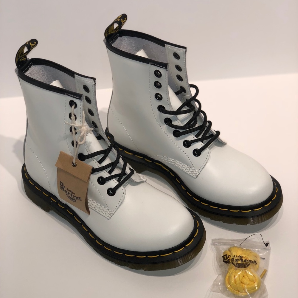 Dr.Martens White Smooth leather